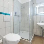 Big 4rooms Kurfuerstendamm *