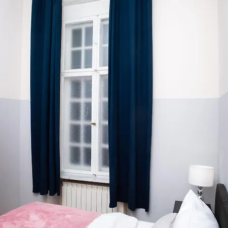 Big 4rooms Kurfuerstendamm Апартаменты *