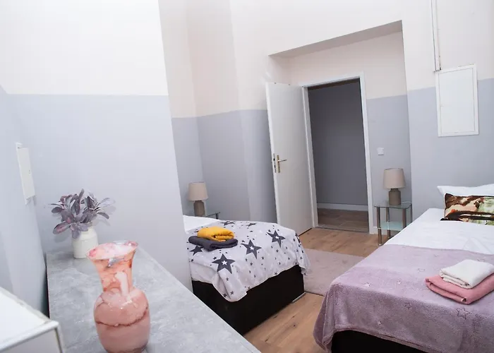 Big 4rooms Kurfürstendamm * Berlin