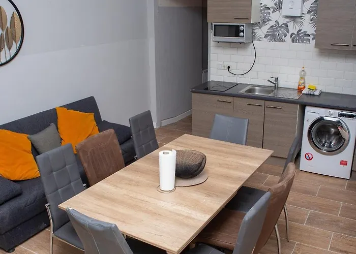 Big 4rooms Kurfuerstendamm Lägenhet