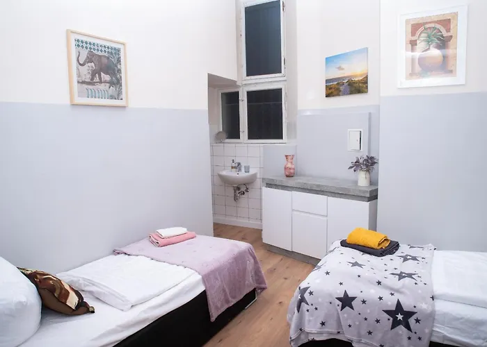 Big 4rooms Kurfuerstendamm